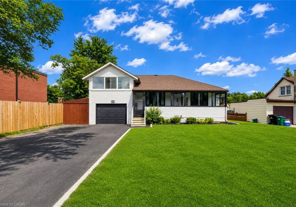 182-avalon-place-kitchener-ontario-40853431