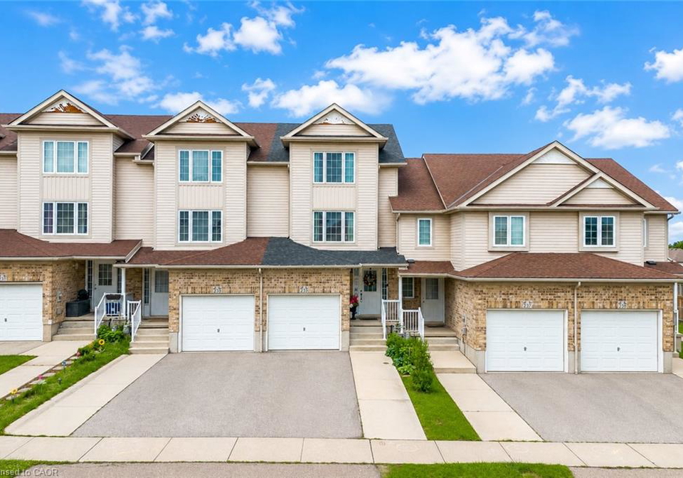 235-red-clover-court-kitchener-ontario-40853432