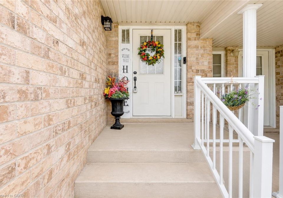 235-red-clover-court-kitchener-ontario-40853432
