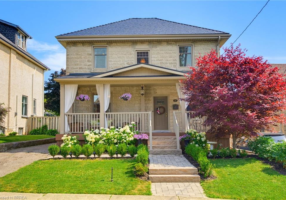 41-banfield-street-paris-ontario-40853458