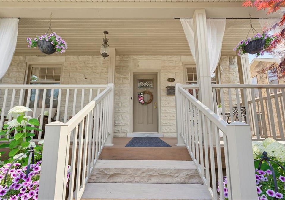 41-banfield-street-paris-ontario-40853458