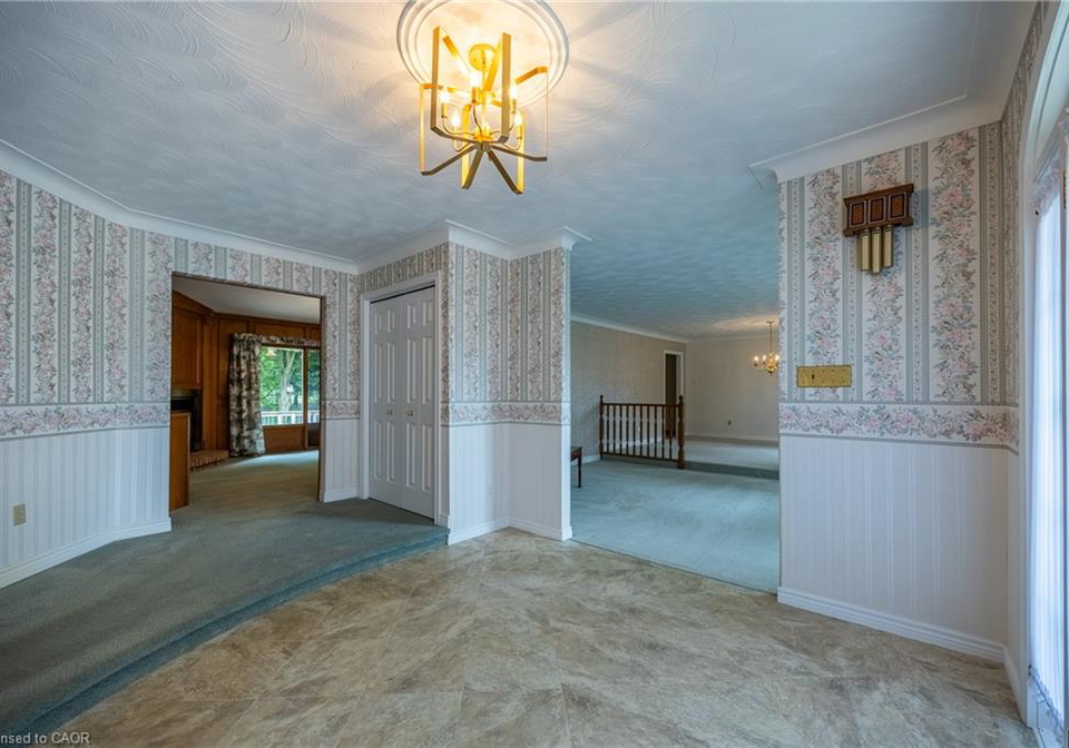 68-royal-oak-drive-brantford-ontario-40853462