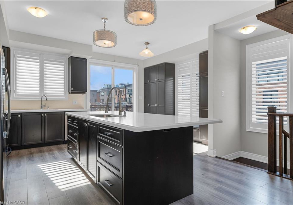 2-waterview-lane-grimsby-ontario-40853463