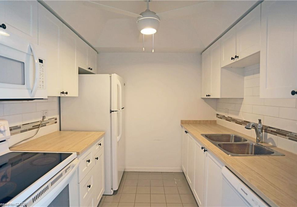 411-107-bagot-street-guelph-ontario-40853492