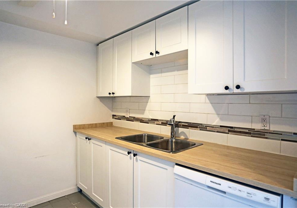 411-107-bagot-street-guelph-ontario-40853492