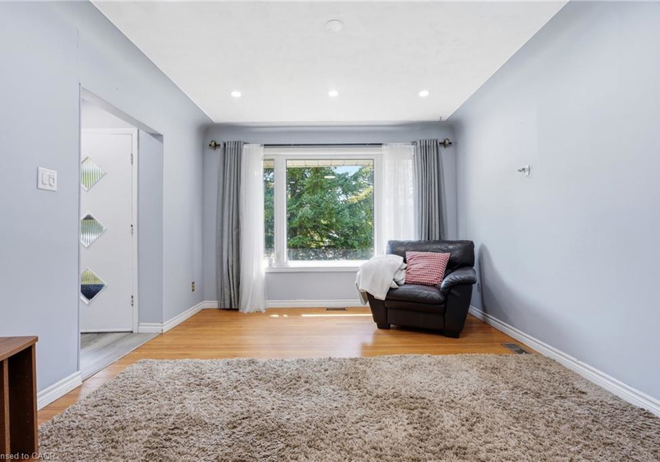 38-high-street-waterloo-ontario-40853499
