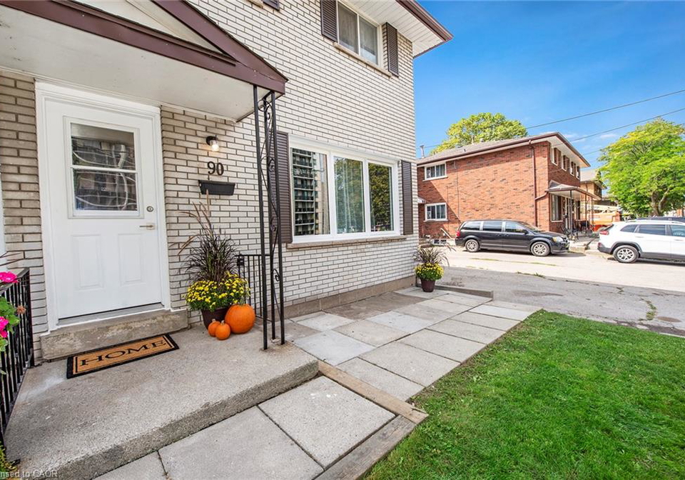 80-82-delawana-drive-hamilton-ontario-40853504