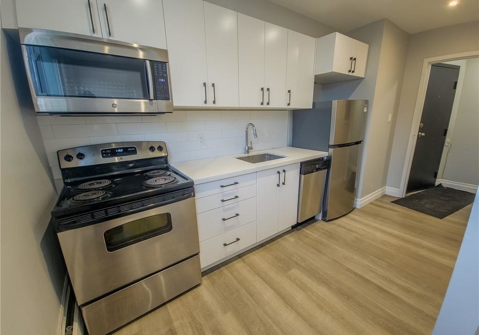 410-hazel-street-waterloo-ontario-40853507