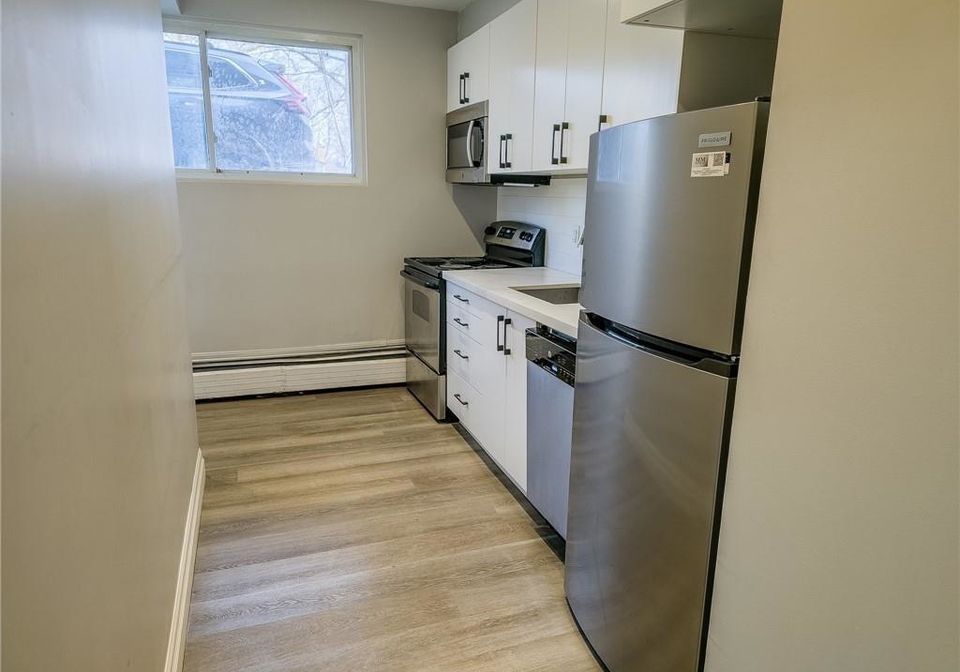 410-hazel-street-waterloo-ontario-40853507