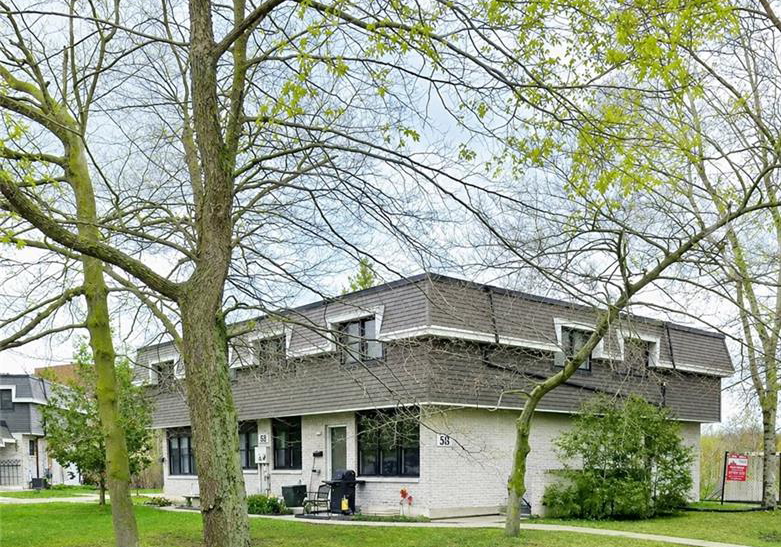513-quiet-place-waterloo-ontario-40853510