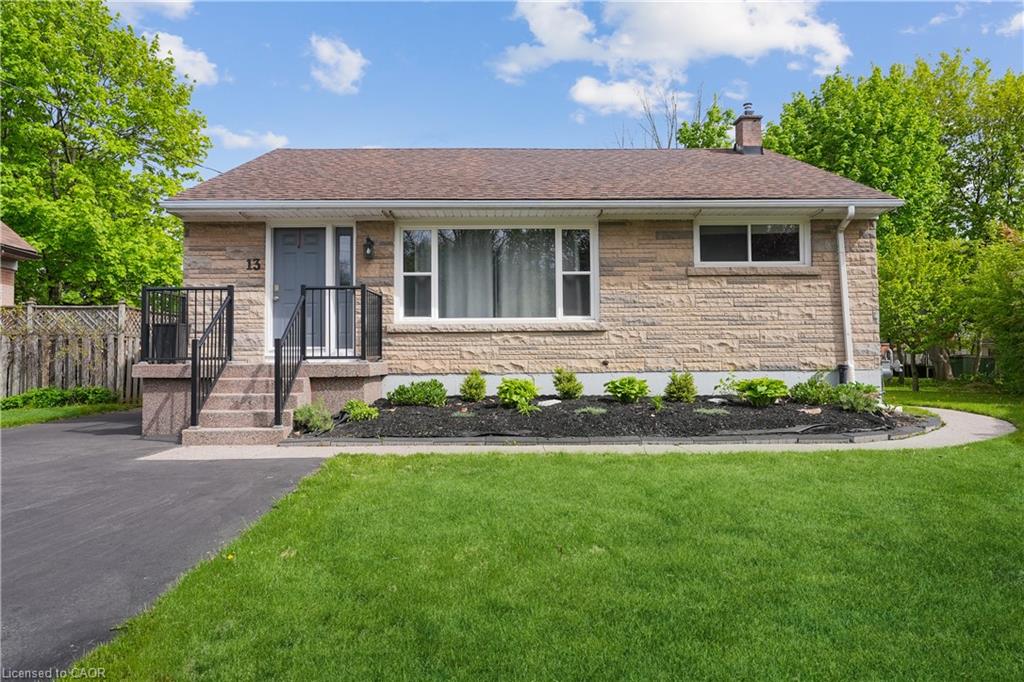 13-beaucourt-place-hamilton-ontario-40853539
