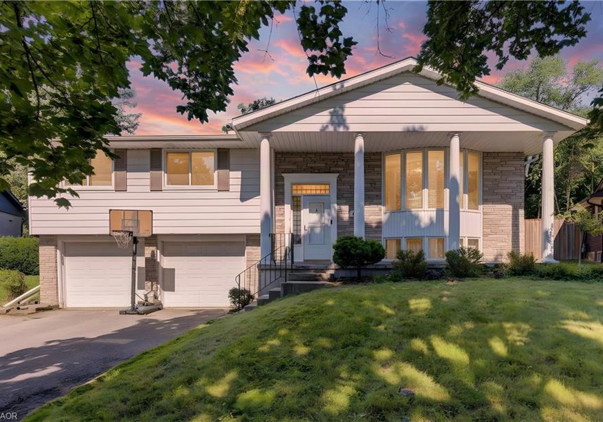106-autumn-hill-crescent-kitchener-ontario-40853540