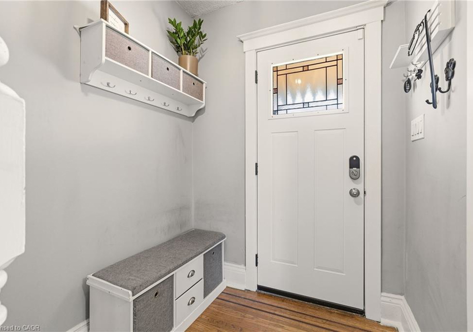 35-dundas-street-dundas-ontario-40853549