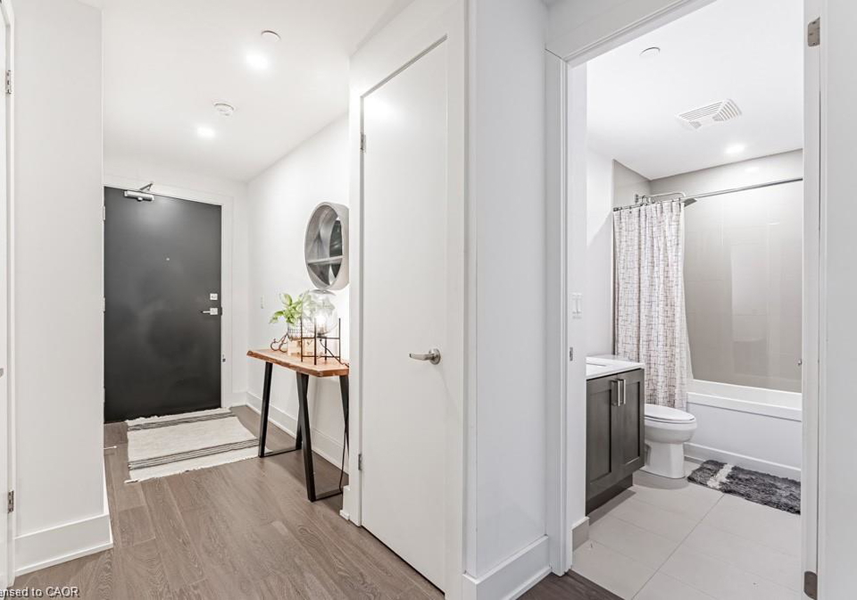 5230-dundas-street-burlington-ontario-40853570
