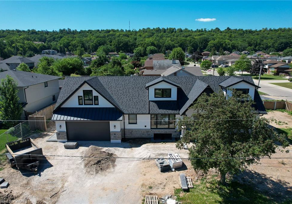 24-royce-avenue-stoney-creek-ontario-40853578