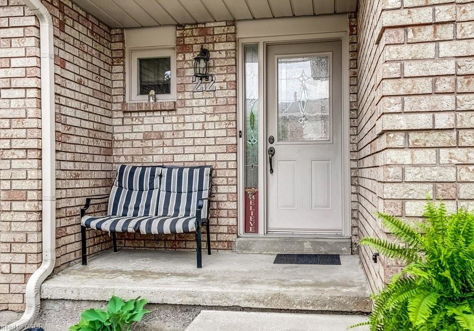 391-stone-church-road-e-hamilton-ontario-40853589