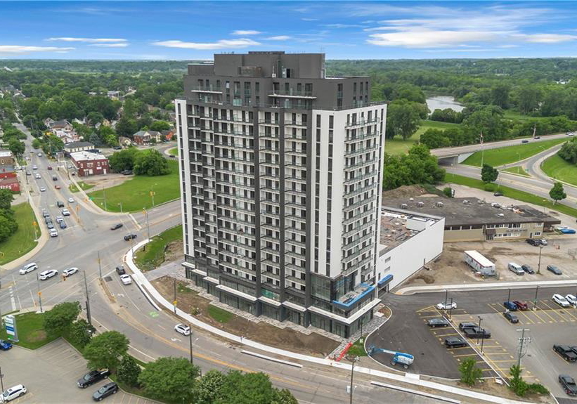 33-erie-avenue-brantford-ontario-40853611