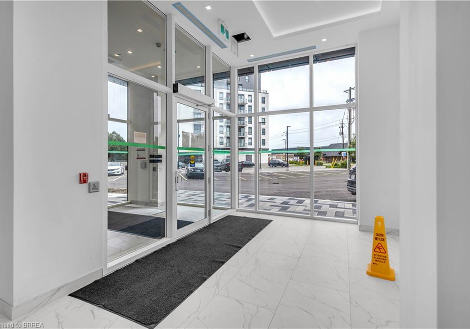 33-erie-avenue-brantford-ontario-40853611