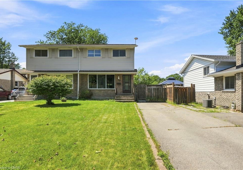 20-nottingham-court-welland-ontario-40853614