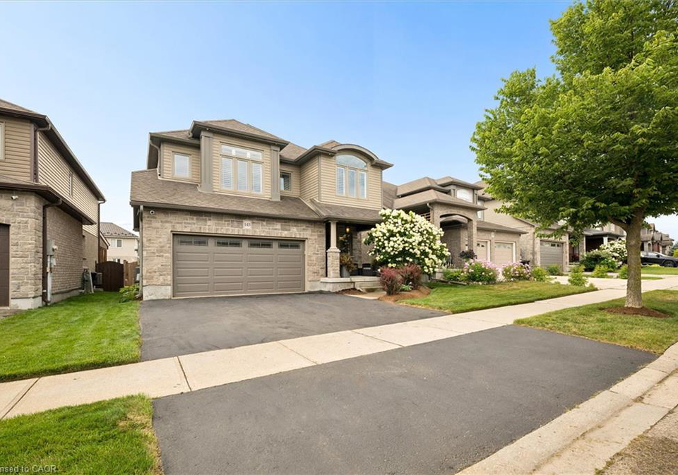143-maplecrest-drive-breslau-ontario-40853616