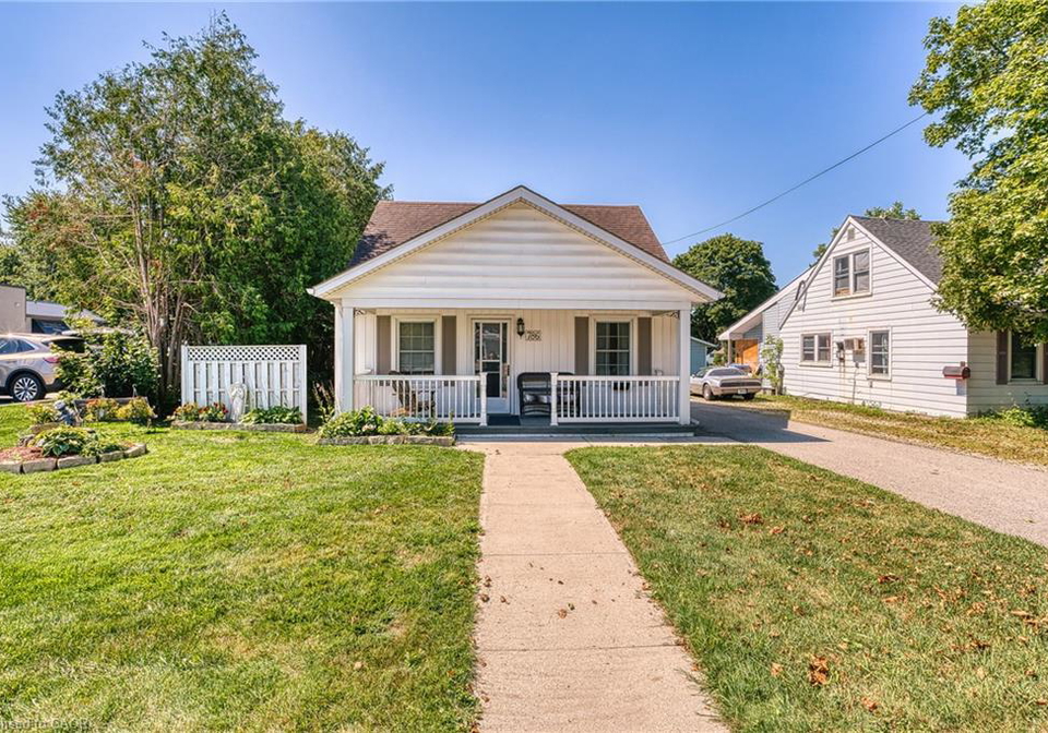 786-main-street-w-listowel-ontario-40853624