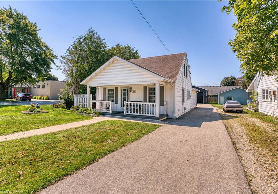 786-main-street-w-listowel-ontario-40853624