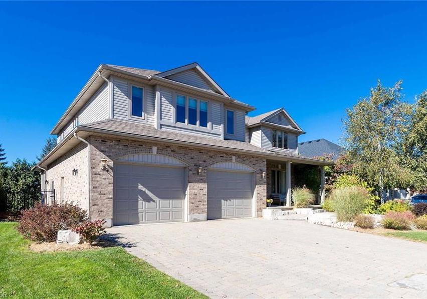 8-zaduk-place-guelph-ontario-40853653