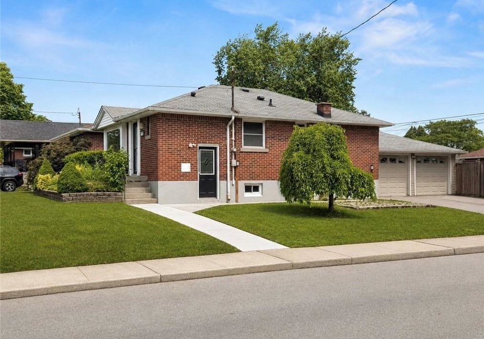 144-winchester-boulevard-hamilton-ontario-40853679