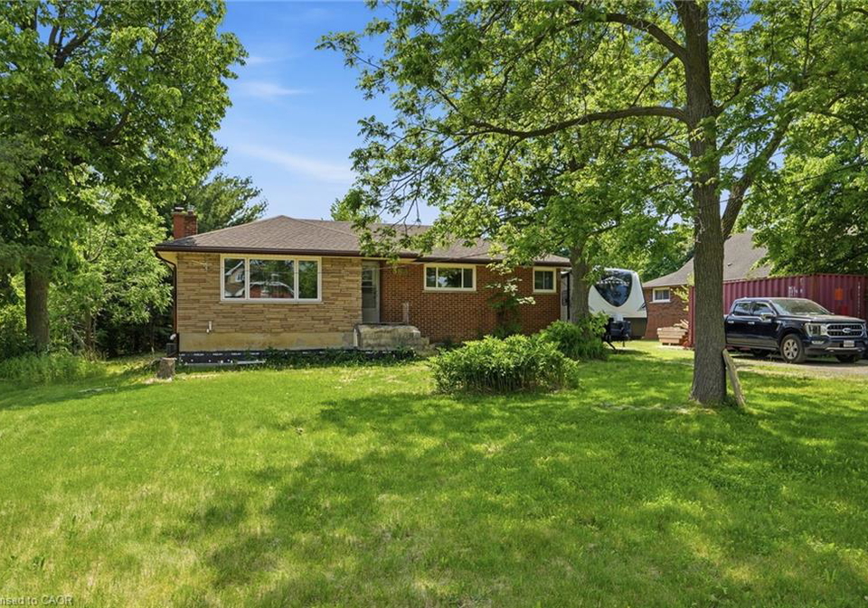 589-glover-road-hamilton-ontario-40853681