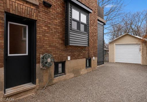 313-duke-street-e-kitchener-ontario-40853692
