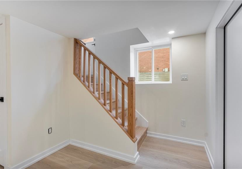 313-duke-street-e-kitchener-ontario-40853692