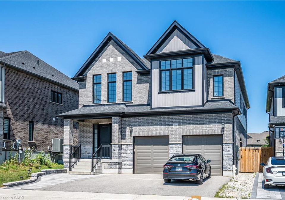 30-falconridge-drive-kitchener-ontario-40853695