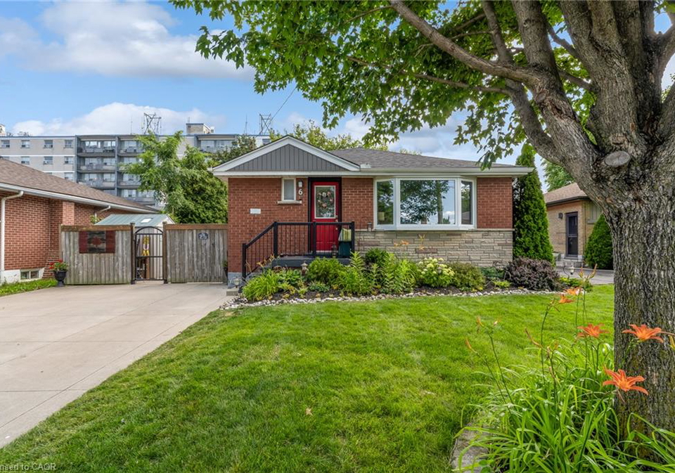 6-beacon-avenue-hamilton-ontario-40853708