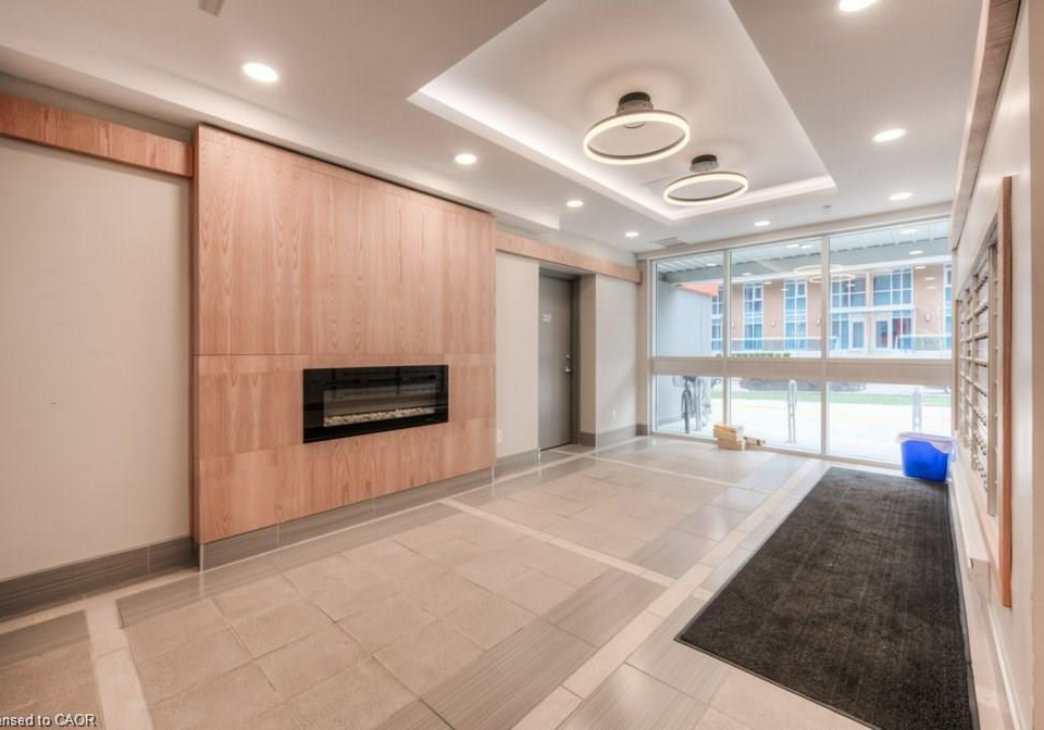 258-sunview-street-waterloo-ontario-40853730