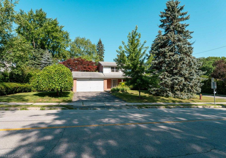 2-robinter-drive-north-york-ontario-40853732