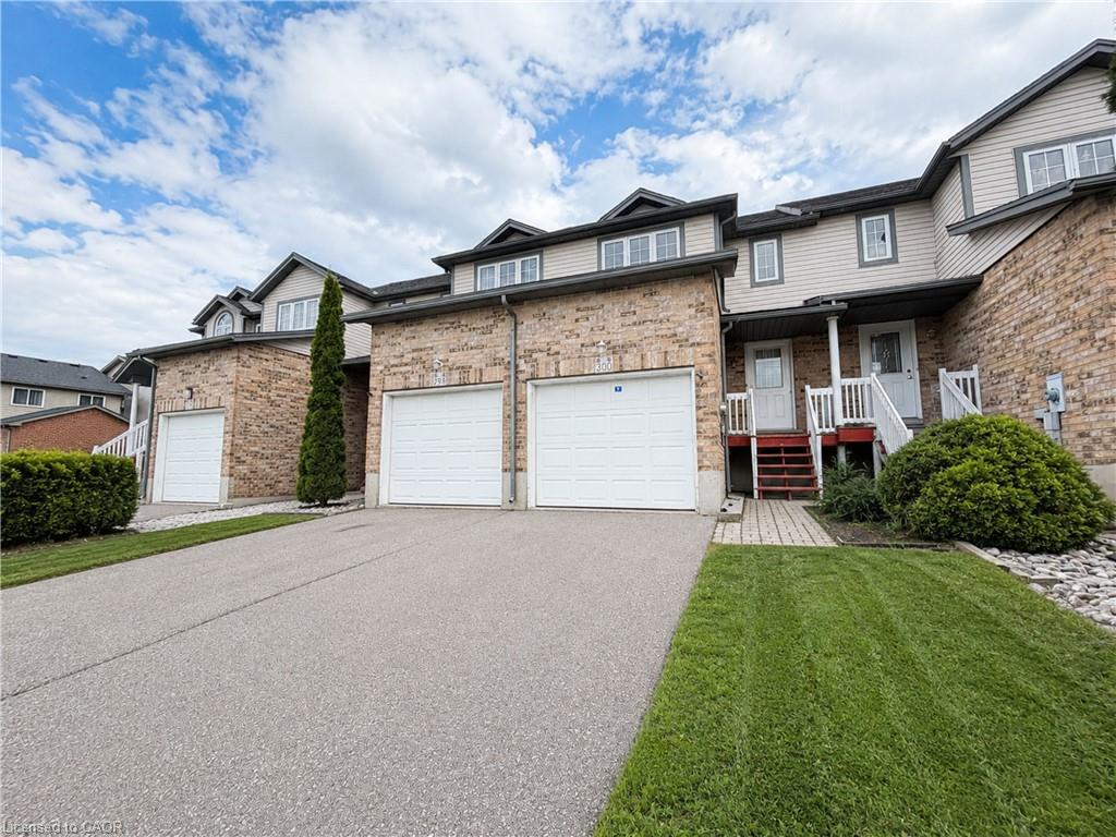 300-activa-avenue-kitchener-ontario-40853763