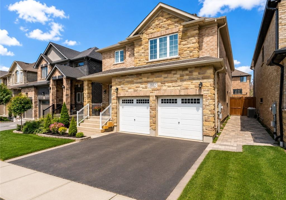 166-ladyslipper-drive-waterloo-ontario-40853771