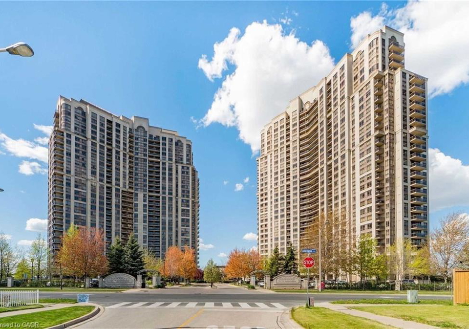 710-humberwood-boulevard-toronto-ontario-40853785