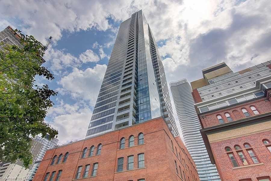 5-st-joseph-street-toronto-ontario-40853803