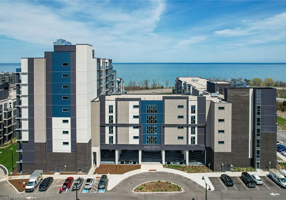16-concord-place-grimsby-ontario-40853810