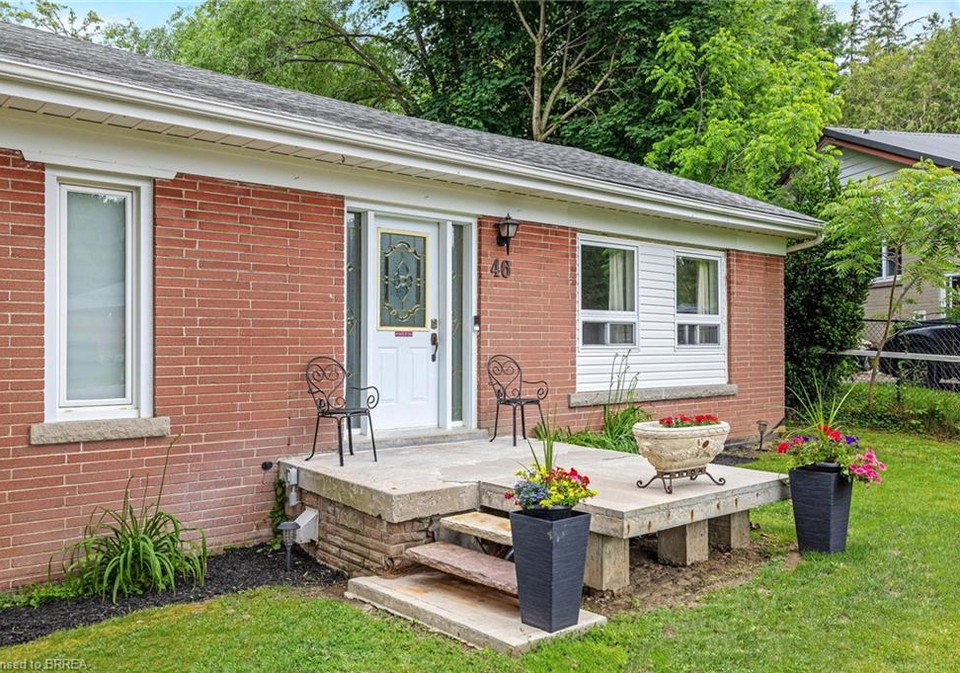46-hewson-crescent-georgetown-ontario-40853830