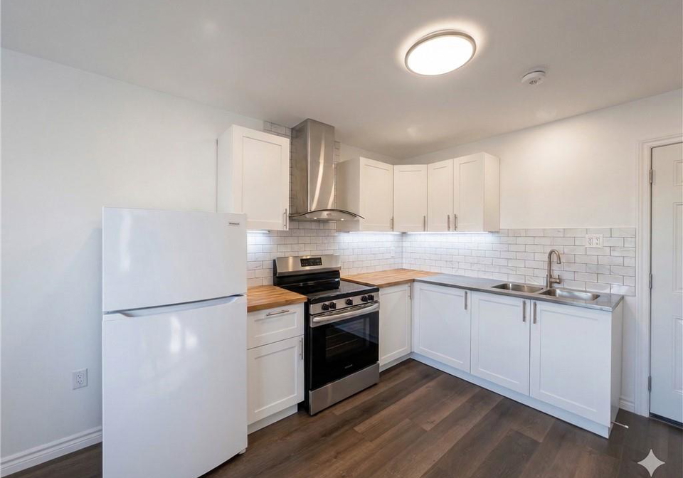 56-skylark-drive-hamilton-ontario-40853851