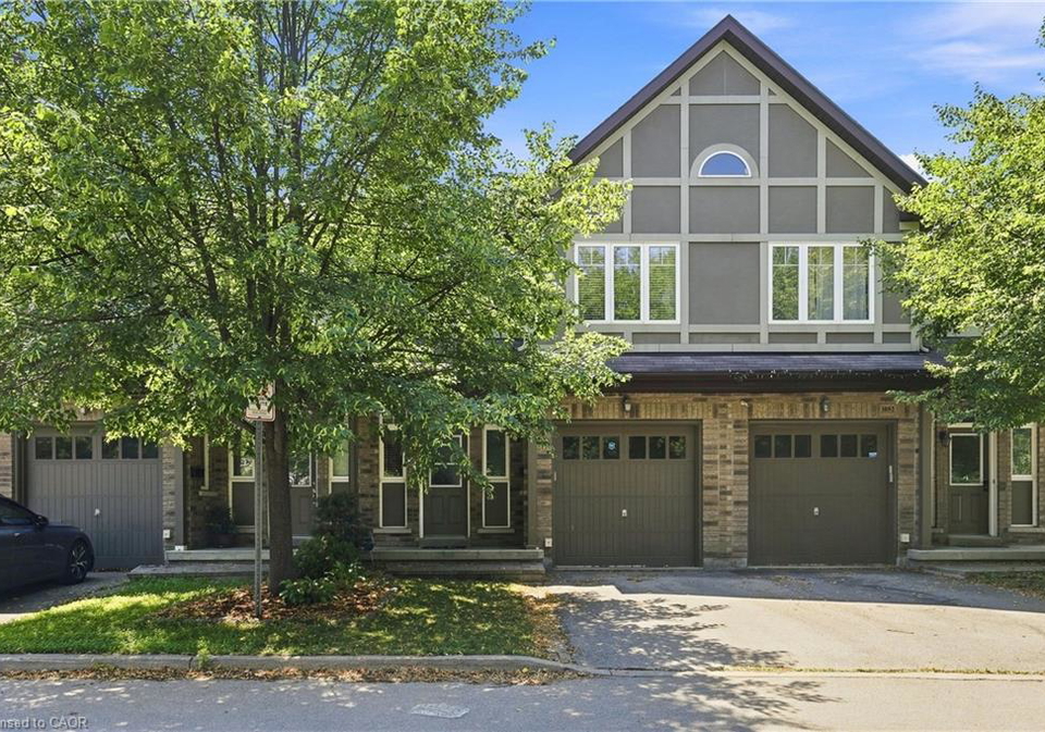 1050-ryckman-common-burlington-ontario-40853856
