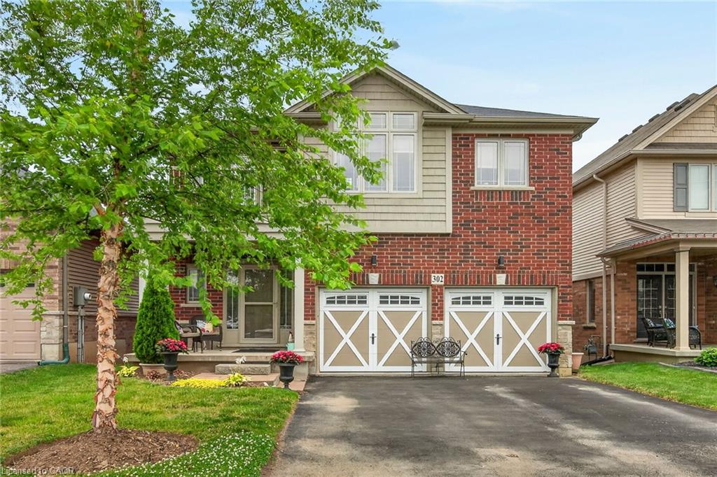 302-festival-way-hamilton-ontario-40853858