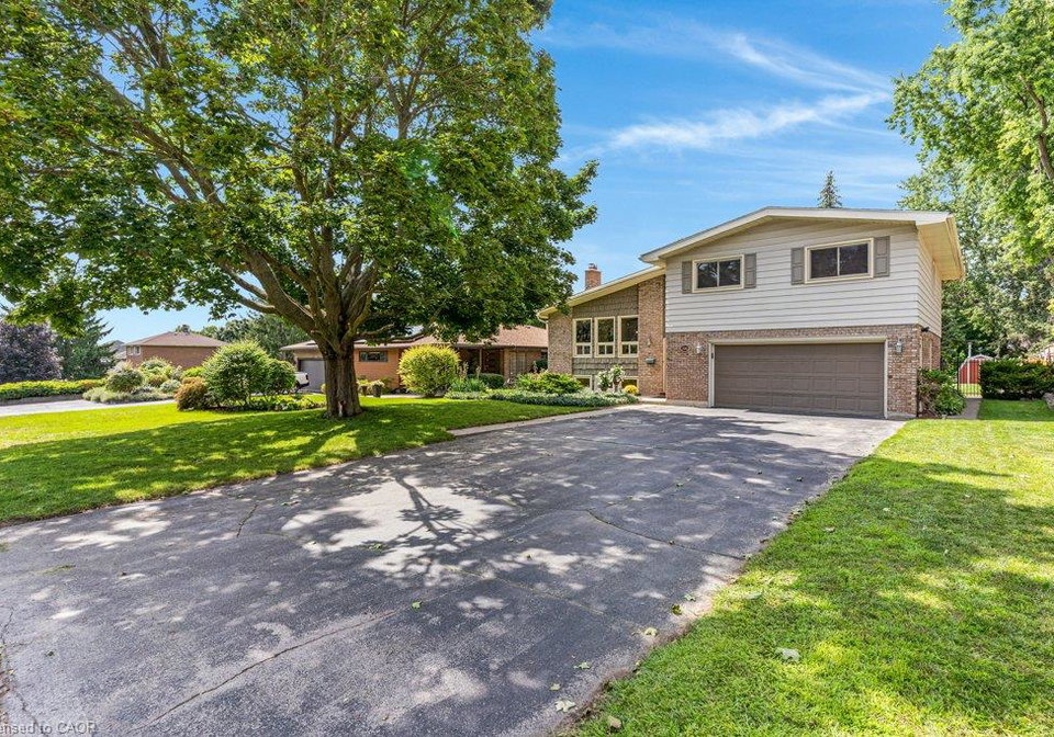 196-abraham-street-cambridge-ontario-40853861
