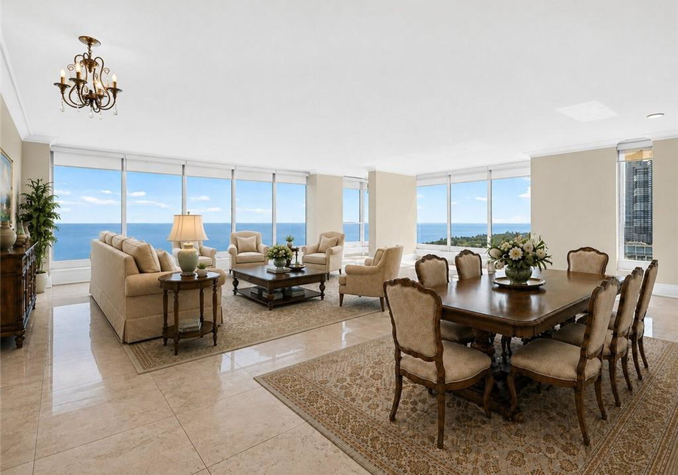 2045-lake-shore-boulevard-w-etobicoke-ontario-40853863