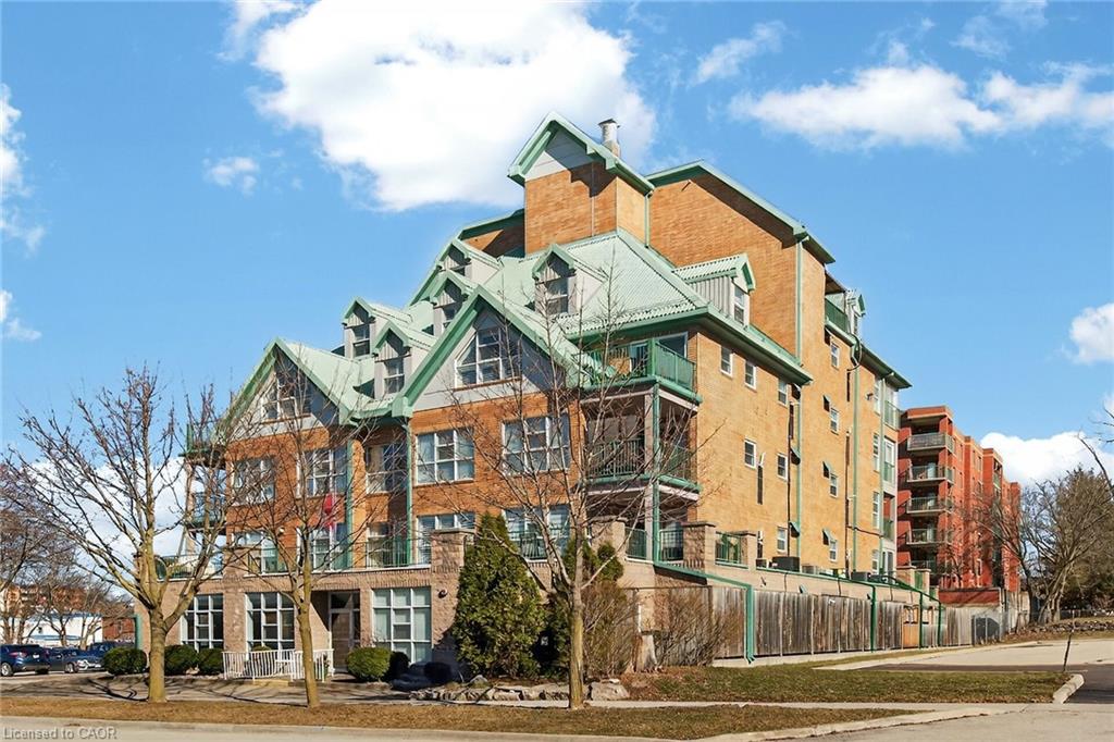 19-lake-avenue-s-stoney-creek-ontario-40853872