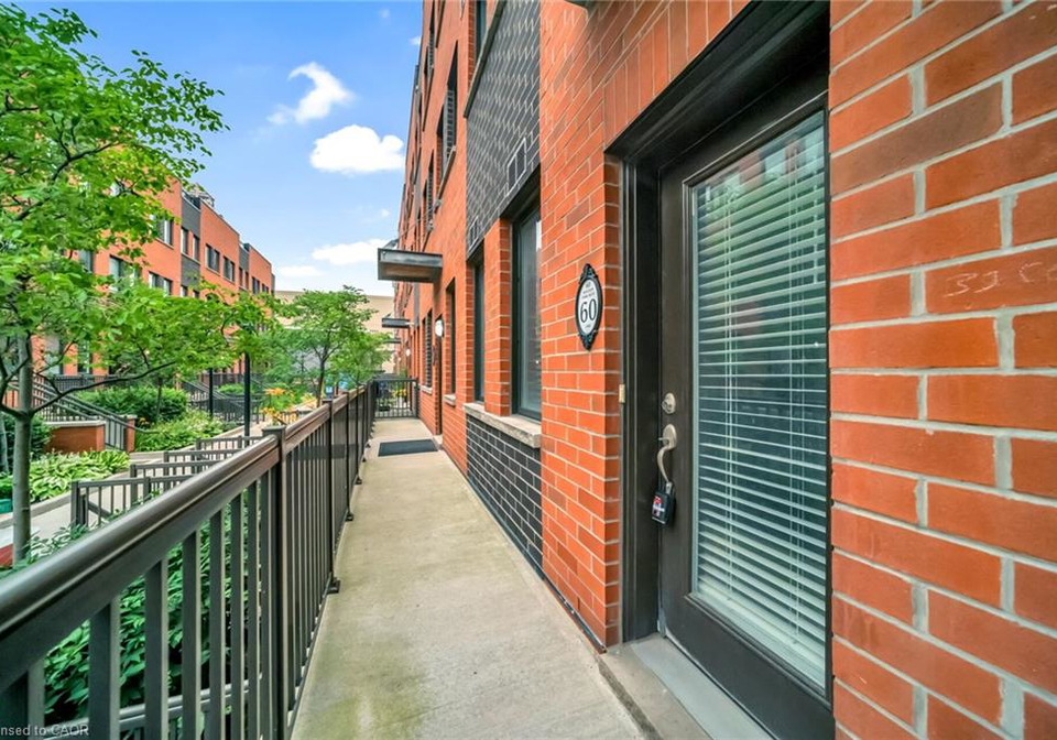 60-winston-park-boulevard-toronto-ontario-40853875