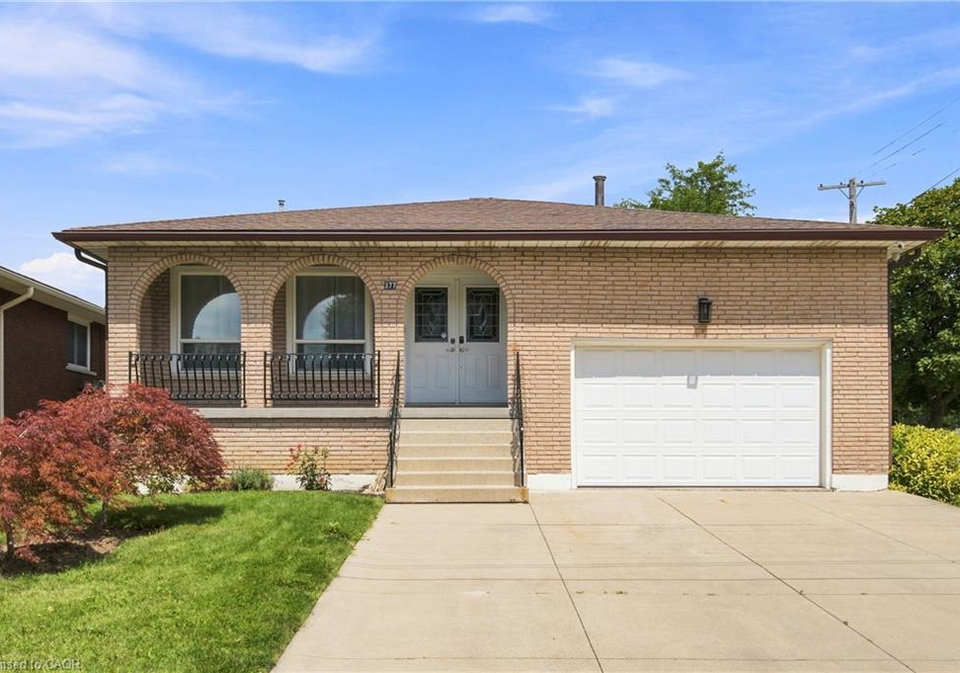377-carson-drive-hamilton-ontario-40853889