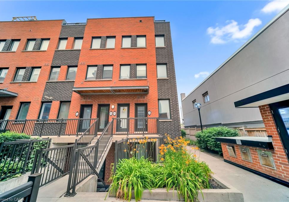 869-wilson-avenue-toronto-ontario-40853898